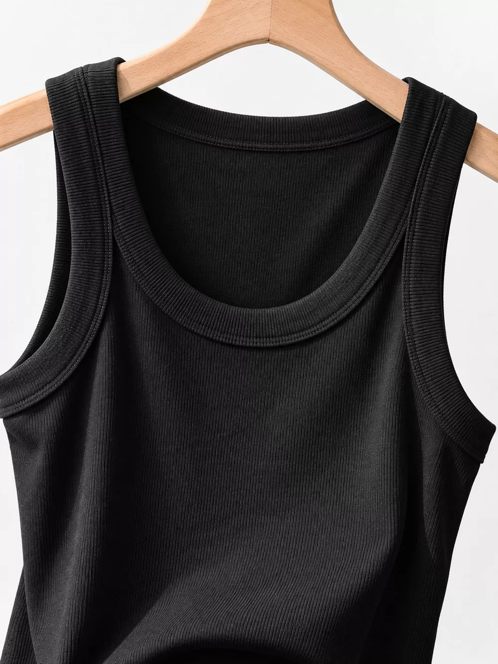 U-Neckline Tank, image 4