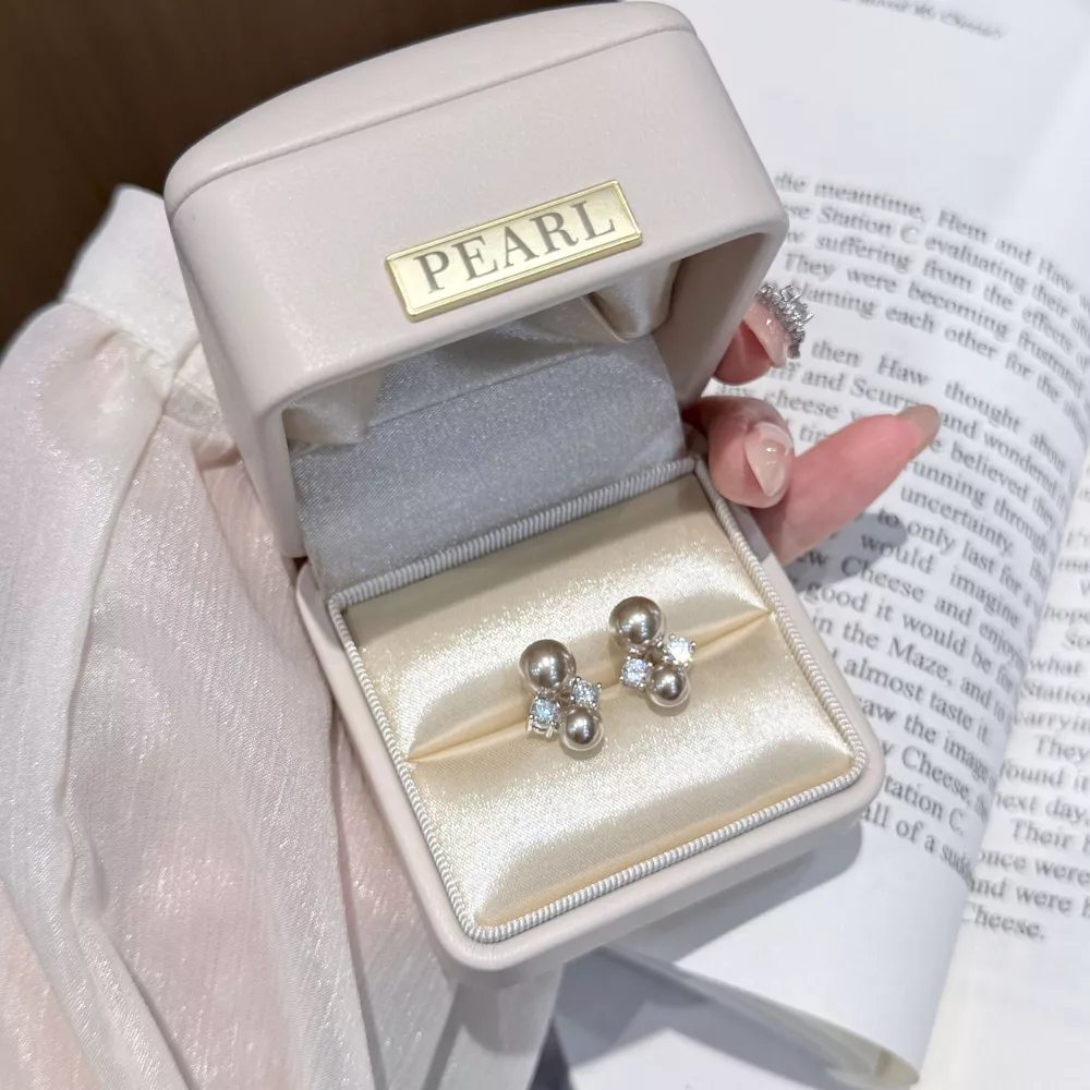 Pearl Stud Earrings, image 3