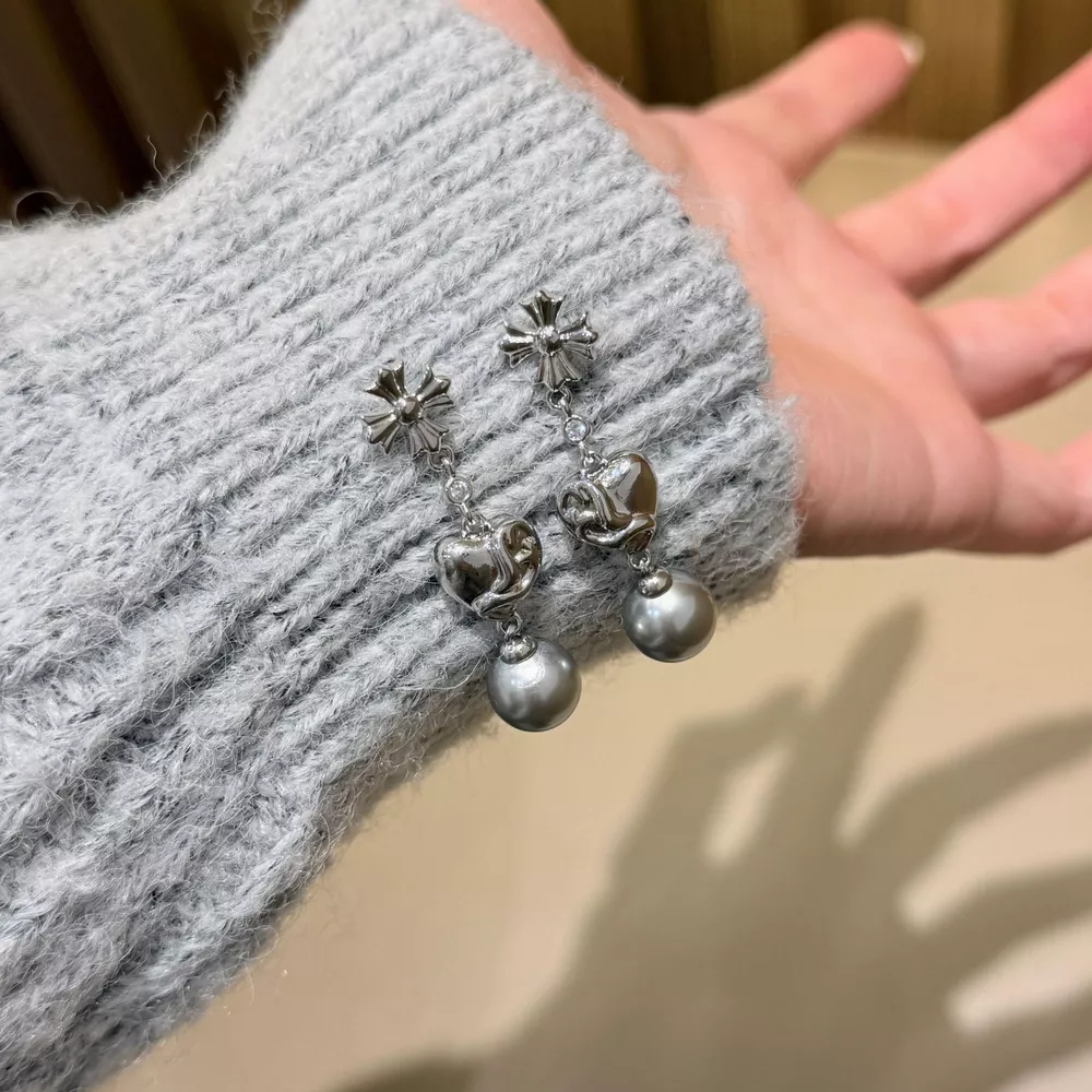 Pearl Heart Drop Earrings, image 4