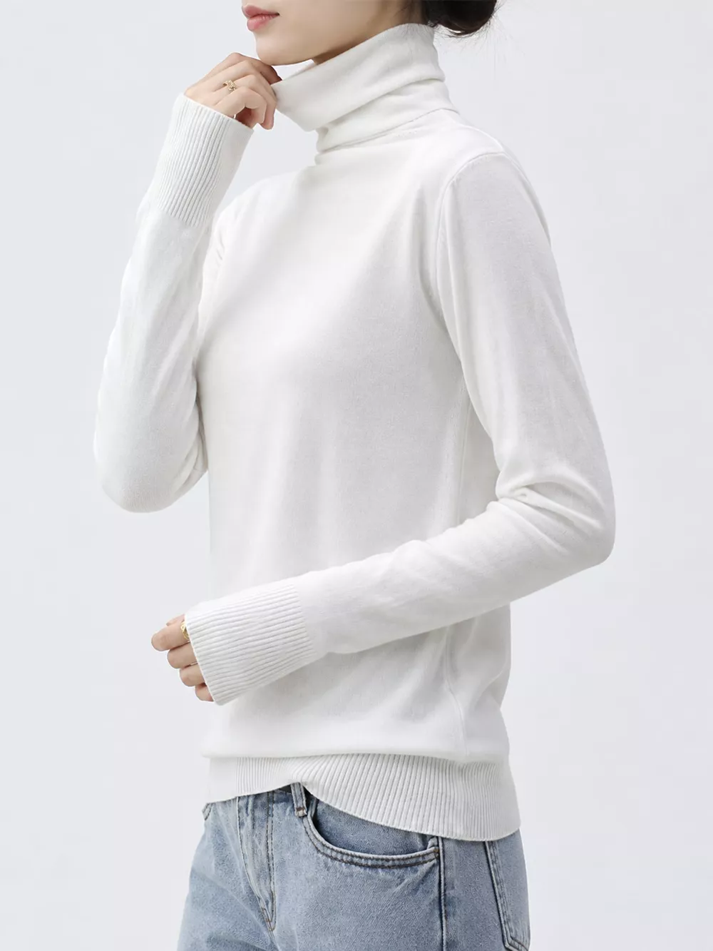 Full Size Slim-Fit Turtleneck Knit Top Plus Size, image 2