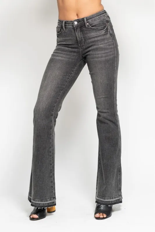 Full Size Mid Rise Tummy Control Washed Gray Release Hem Flare Jeans Plus Size, image 14