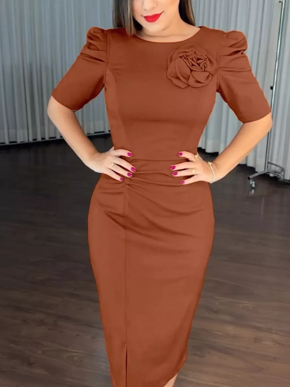 Floral Short Sleeve Ruched Bodycon Midi Dress, image 6