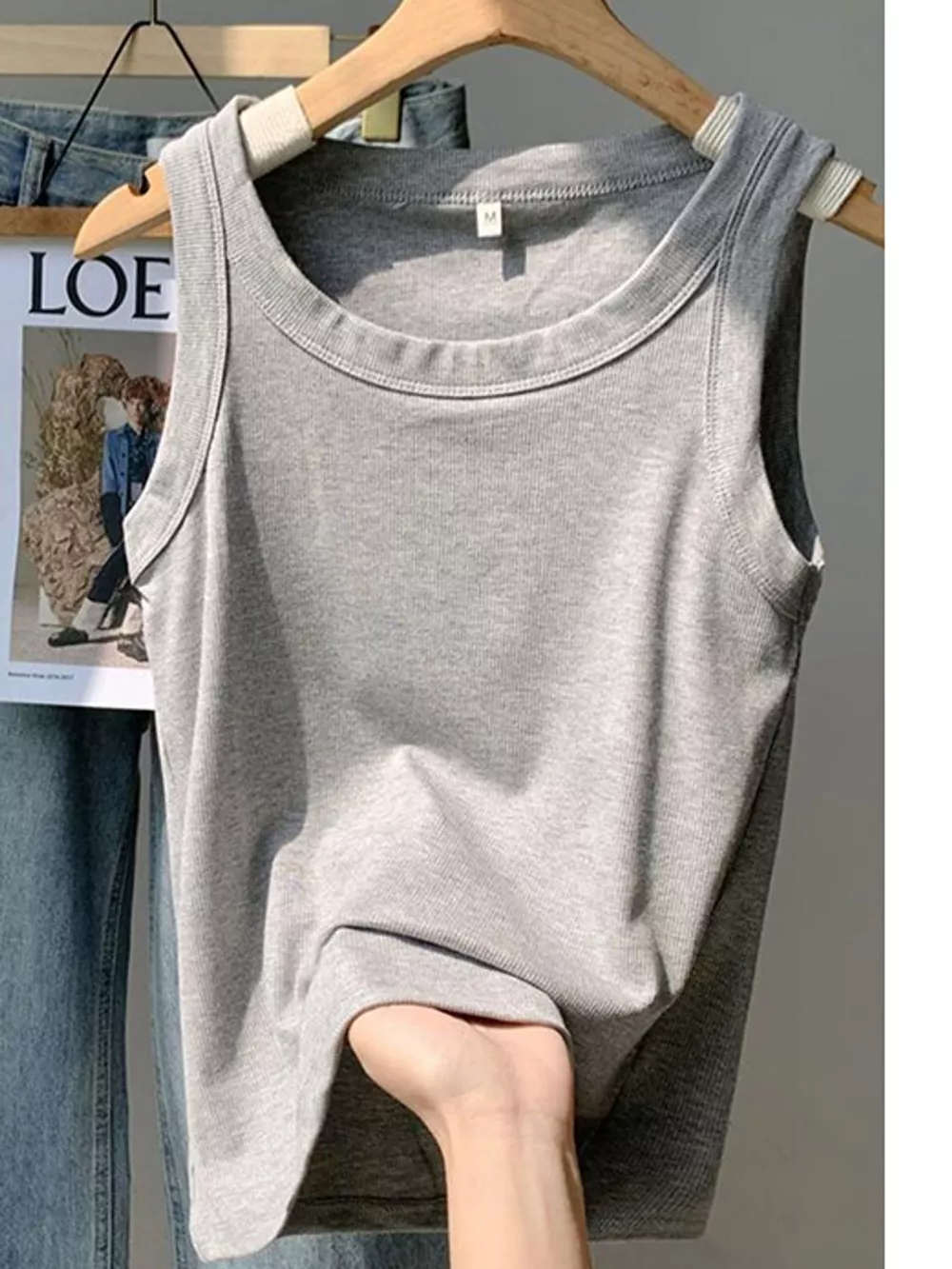 U-Neckline Tank, image 9