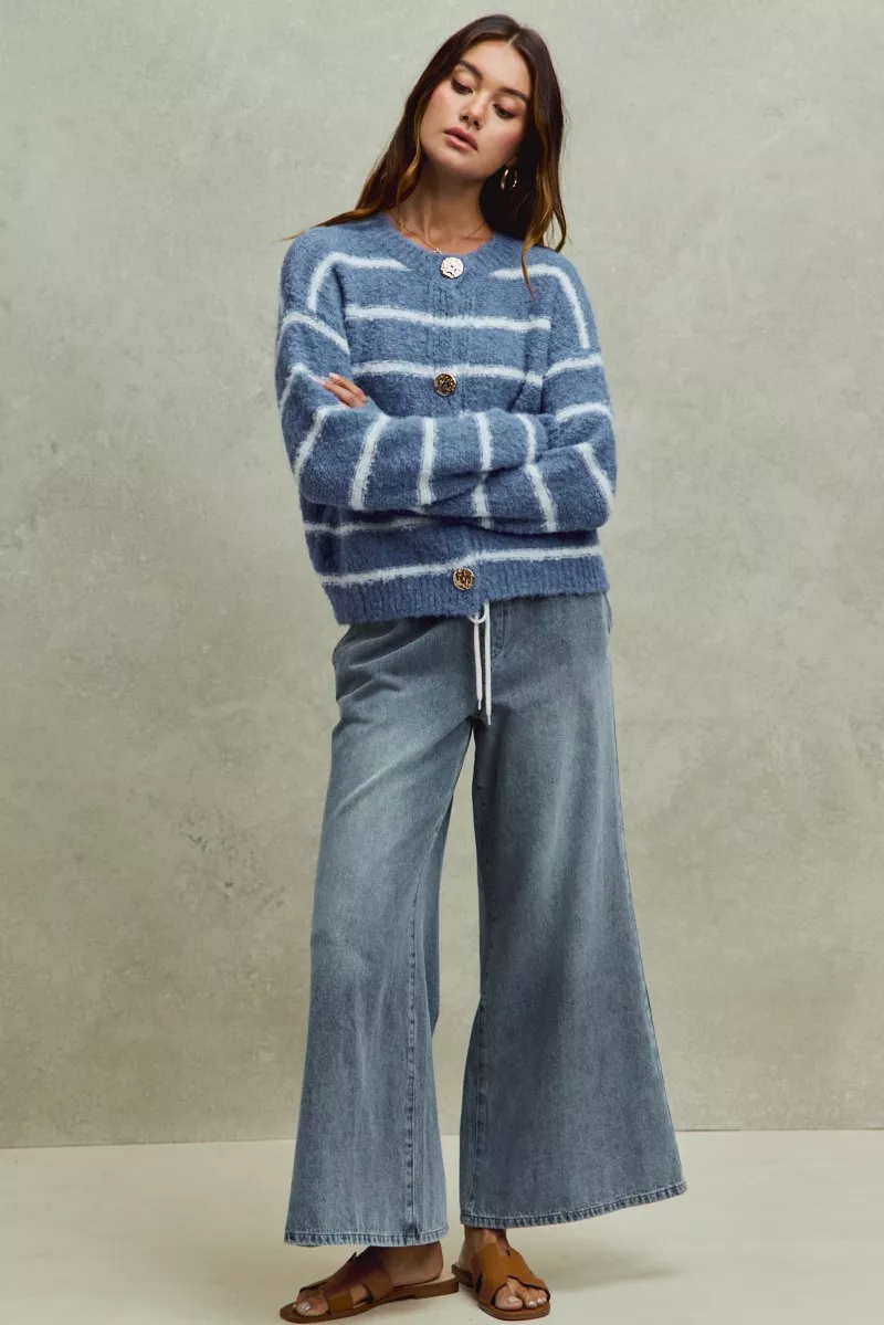 Mid Rise Elastic Waist Flare Denim Jeans, image 10