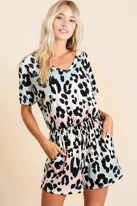 Gradation Leopard Soft Knit V-neck Romper, image 2