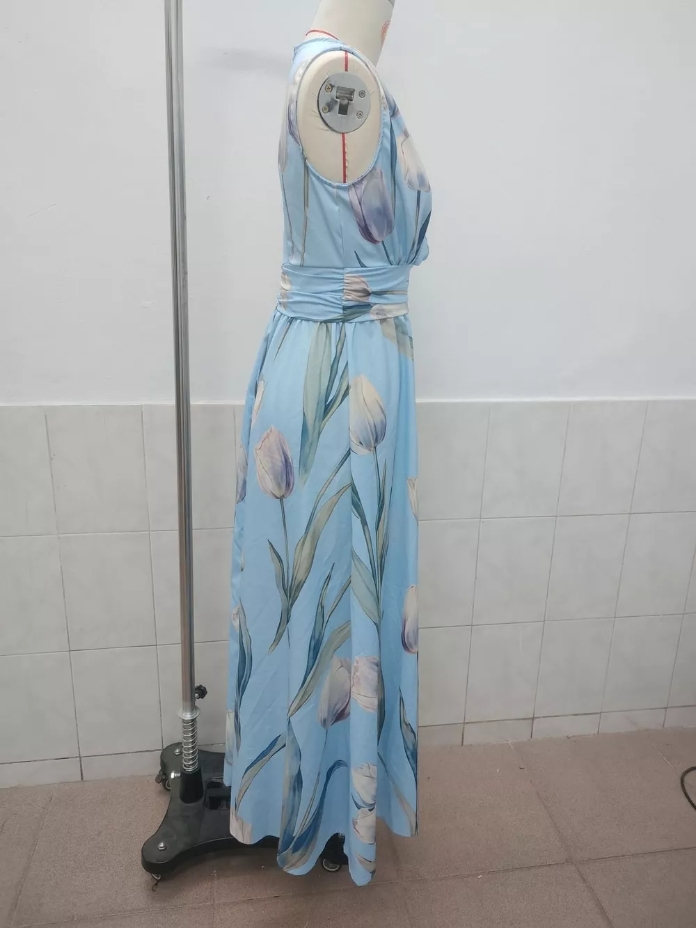 Full Size Sleeveless Floral Print Maxi Dress Plus Size, image 3