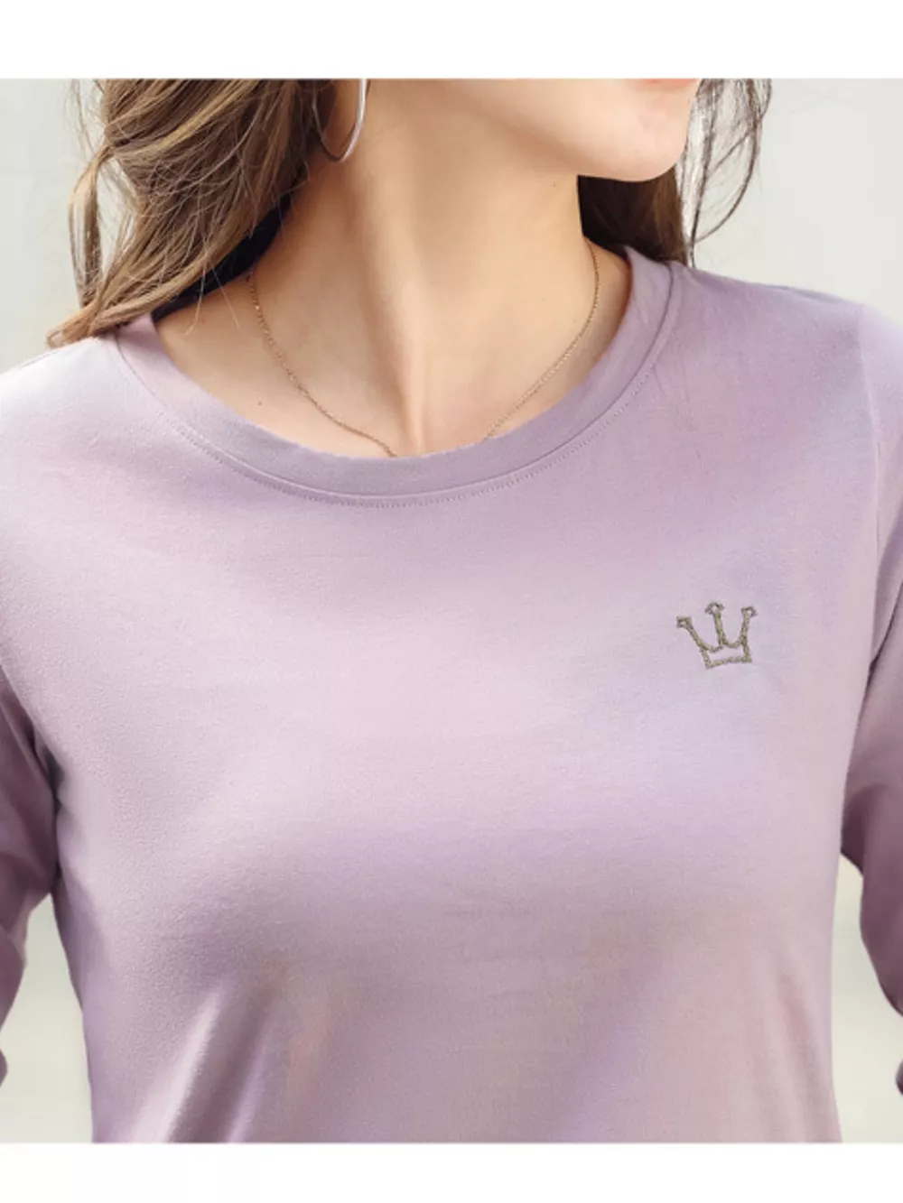 Full Size Crown Long Sleeve T-Shirt Plus Size, image 2