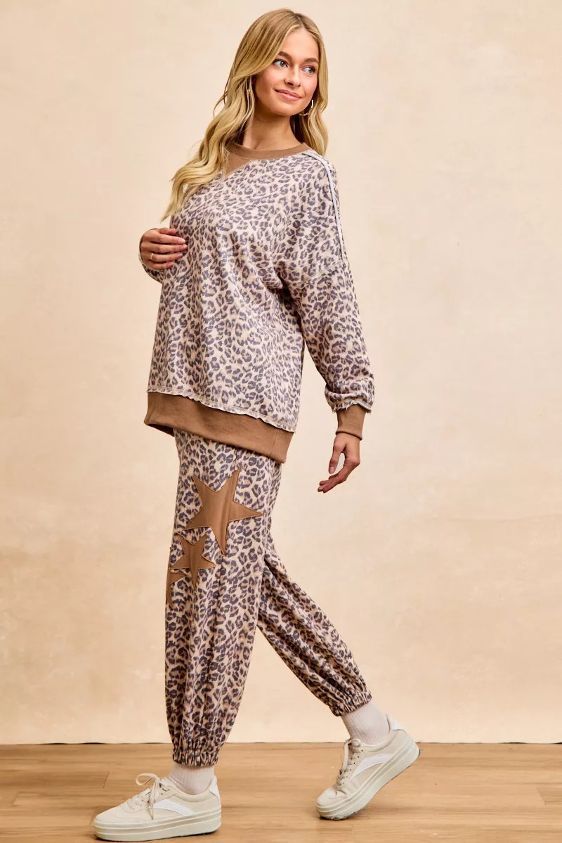 Leopard Printed French Terry Sweatshirt, image 17
