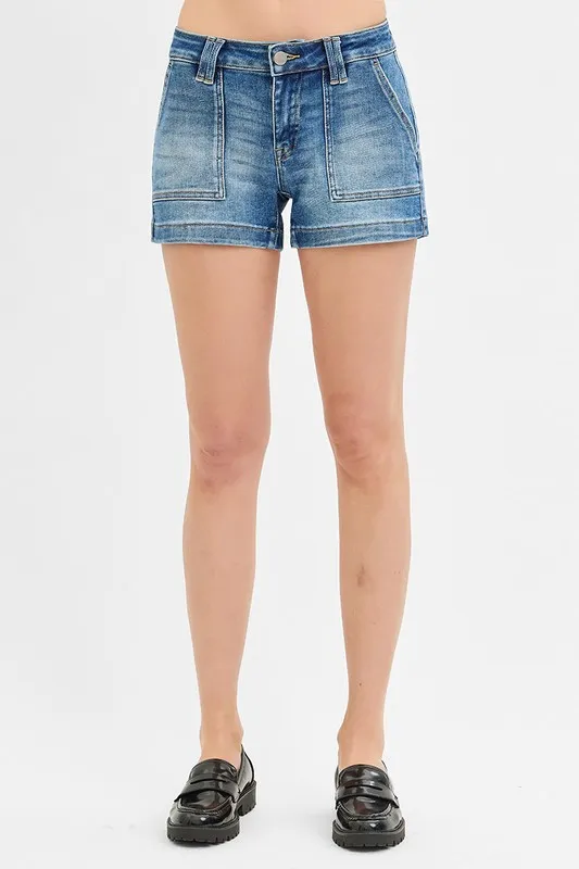 Low Rise Patched Pocket Shorts, image 7