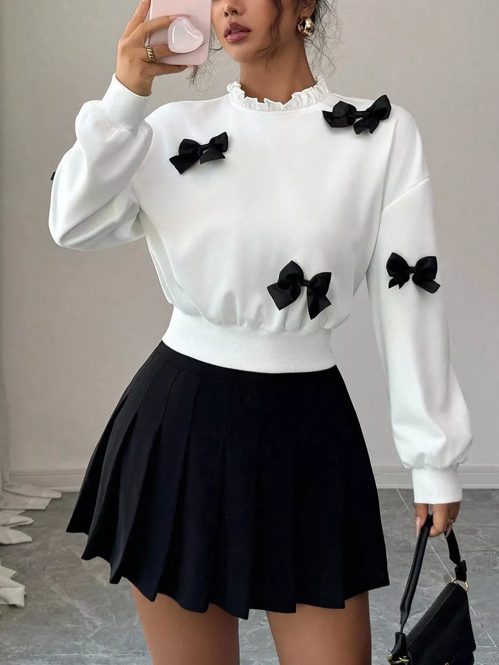 Bow Decor Dropped Shoulder Sweatshirt