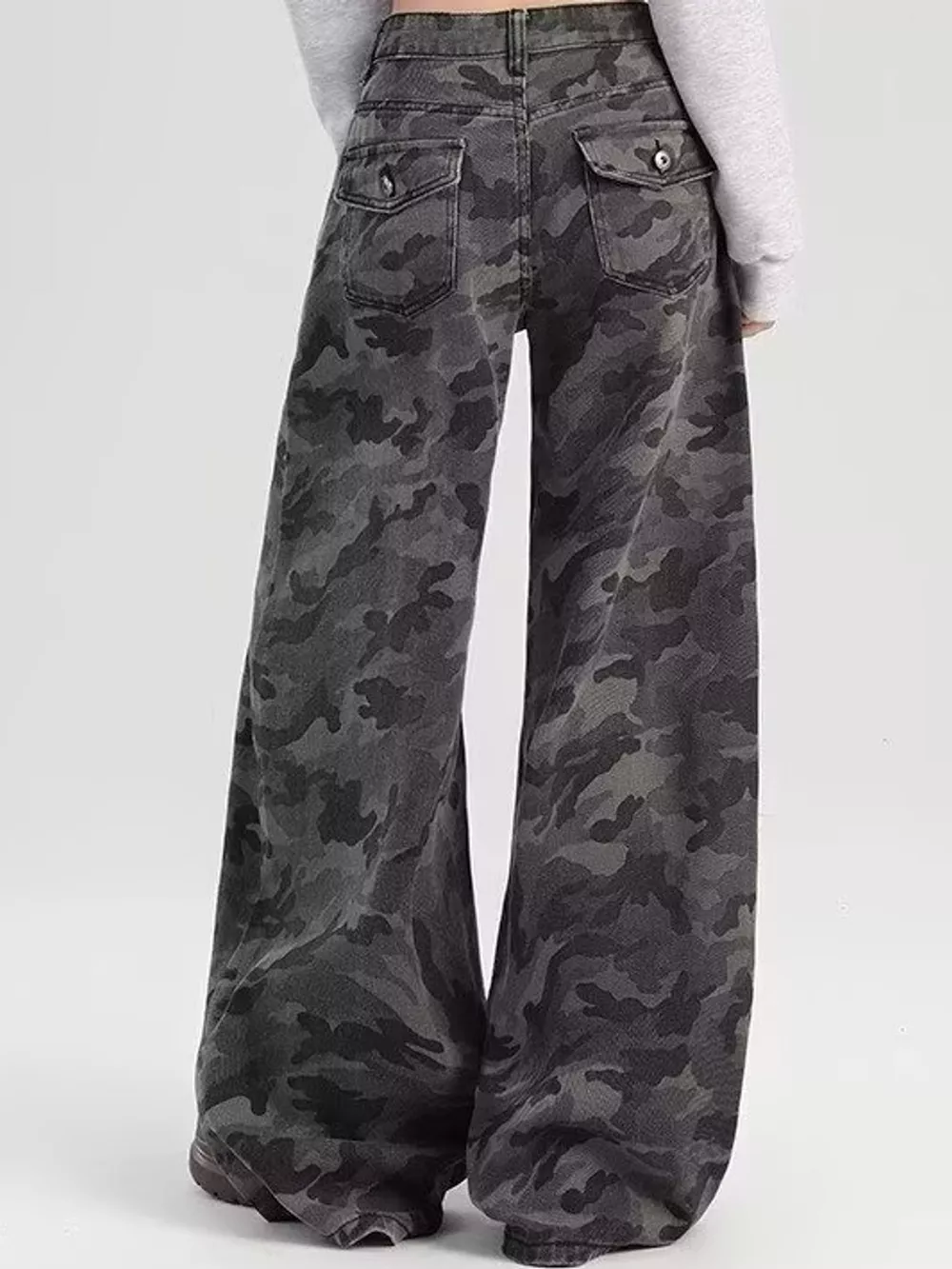 High-Waisted Camouflage Wide-Leg Jeans, image 2