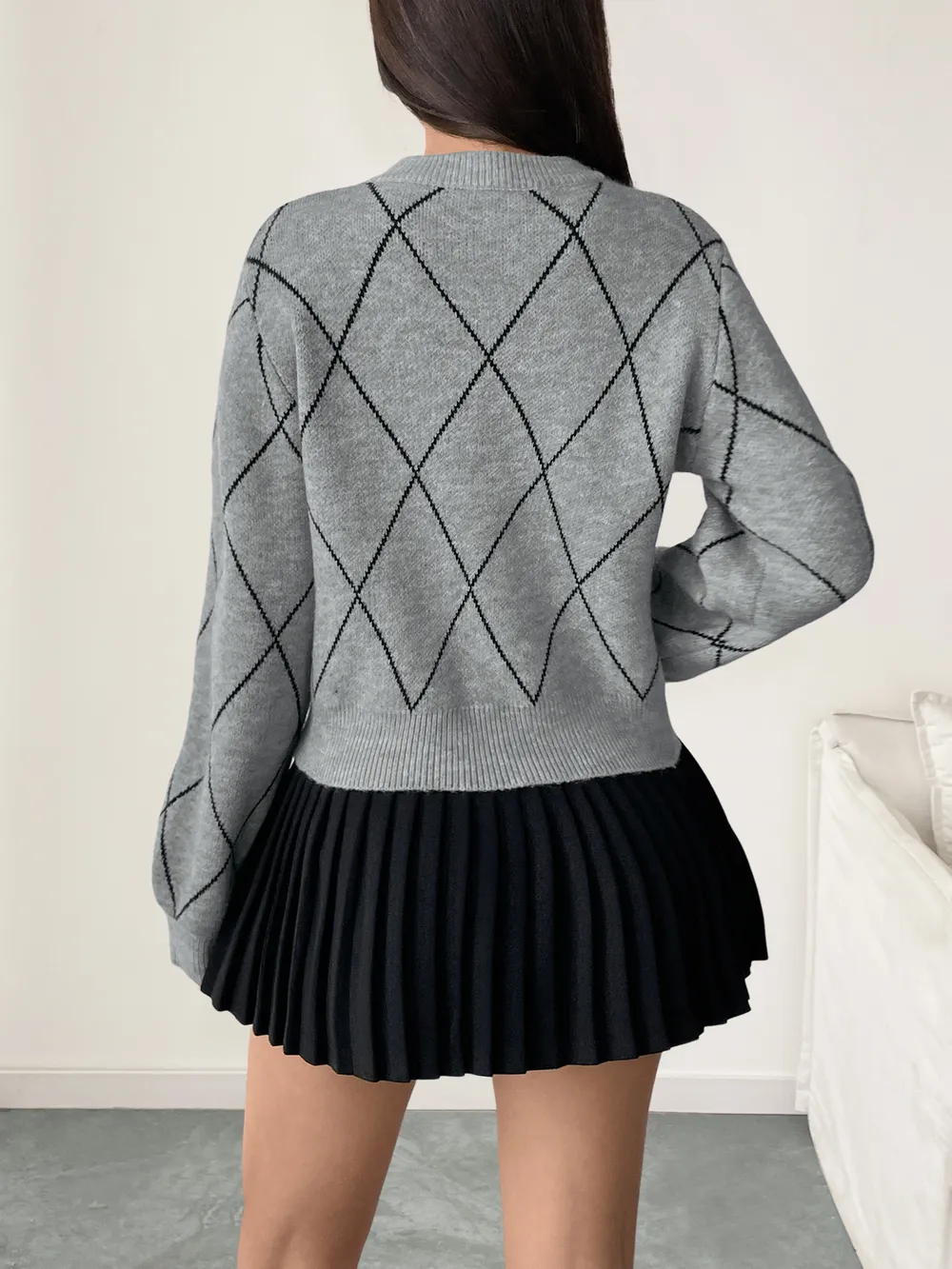 Diamond Pattern Bow Detail Sweater, image 6