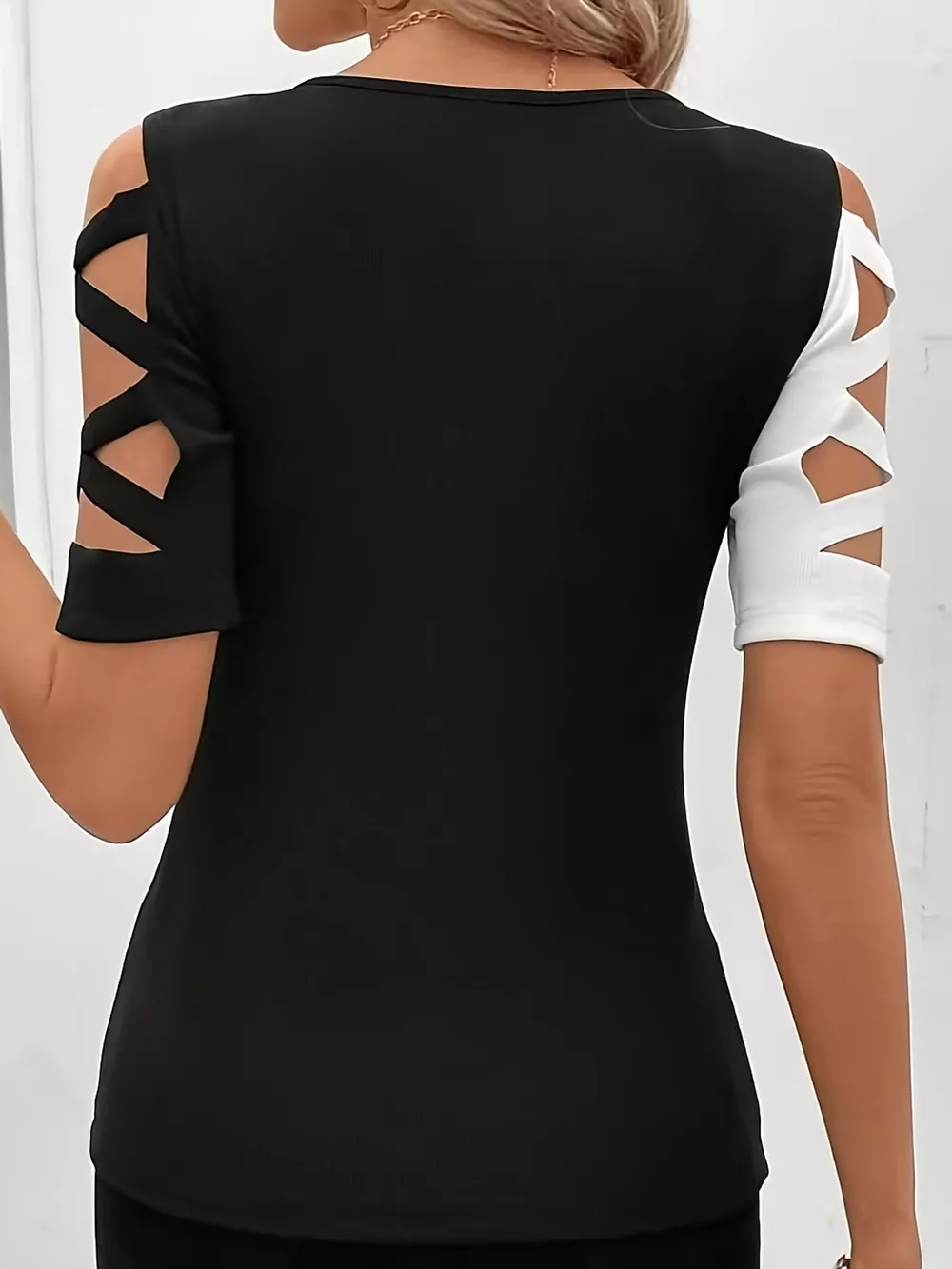 Plus Size Color Block Cutout Sleeve T-Shirt, image 3