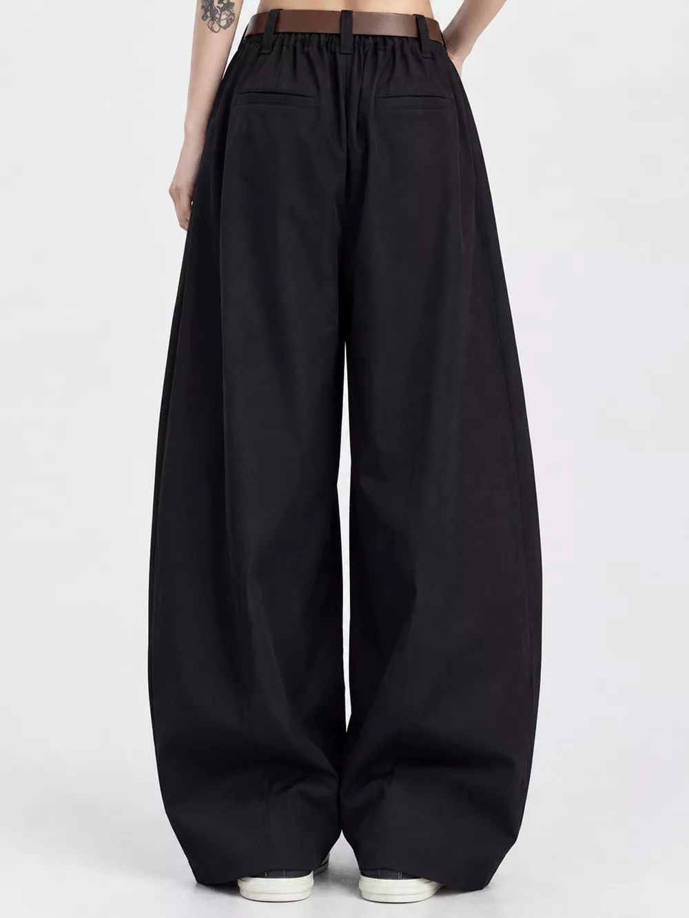 Wide-Leg Cargo Pants, image 16