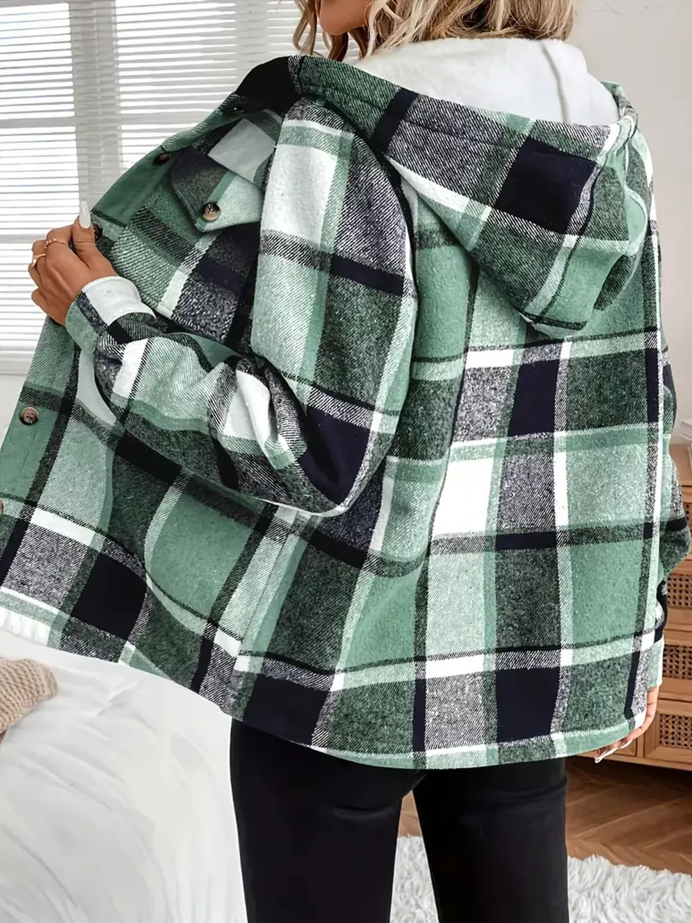 Fleece-Lined Plaid Button Up Shacket, image 4